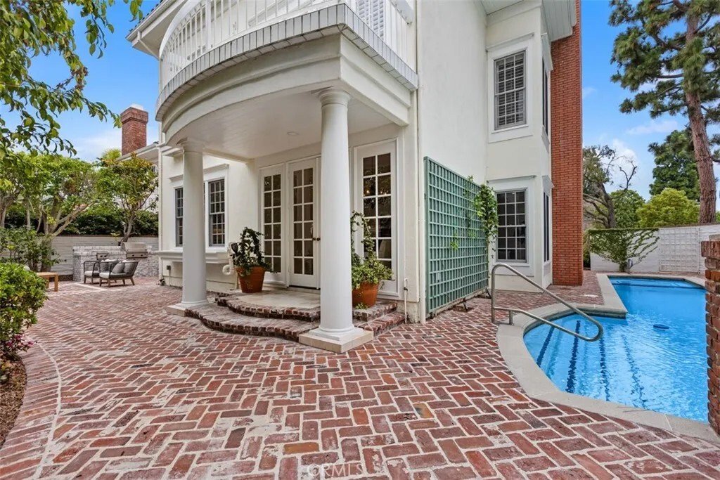 Condo in Newport Beach, California, United States 5 - 18225938
