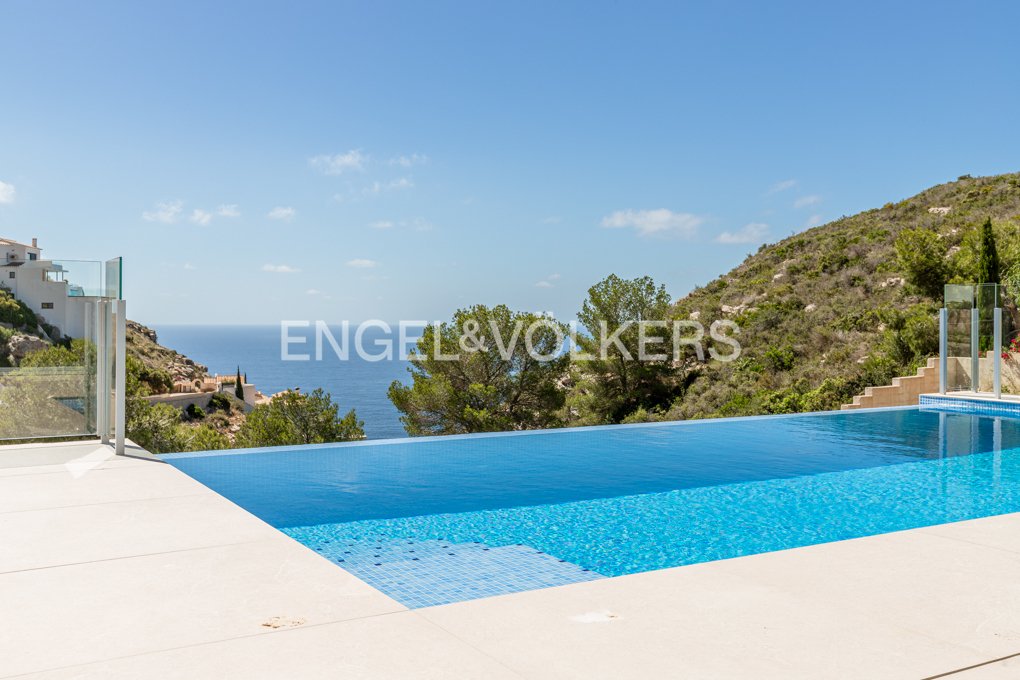 Villa in Cumbre del Sol, el Poble Nou de Benitatxell / Benitachell, Valencian Community 2 - 18223788