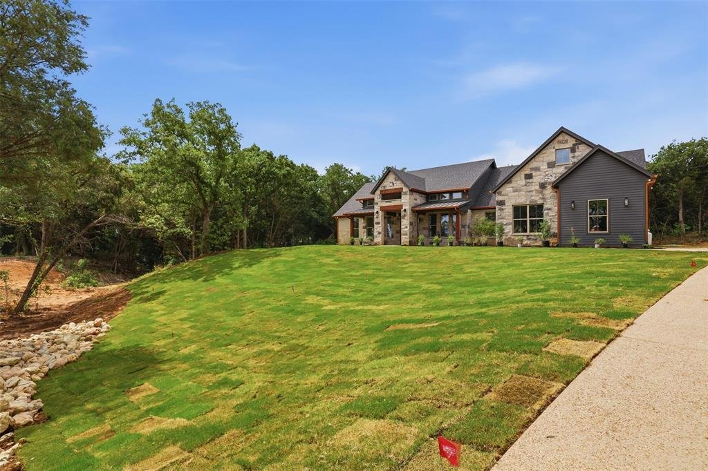 House in Granbury, Texas, United States 3 - 18226695