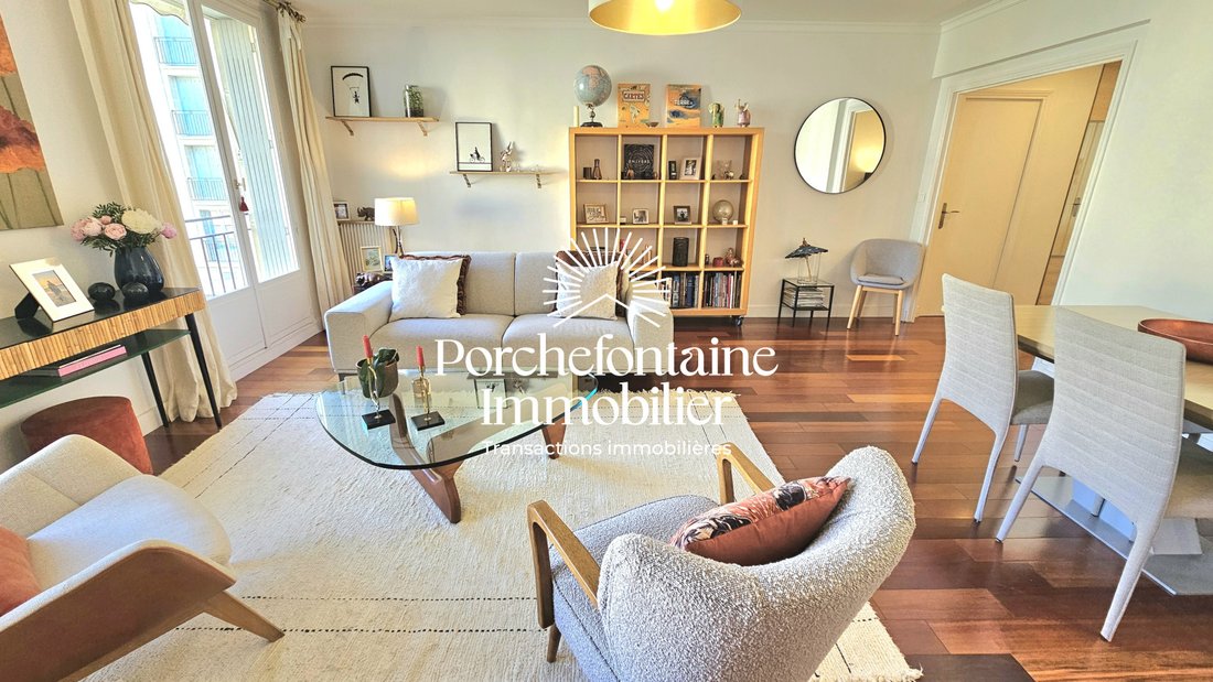 Apartment in Domaine National du Château, Versailles, France 3 - 17888864