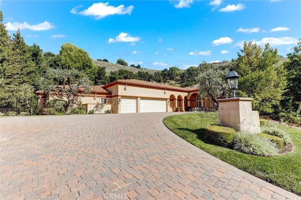 Condo in Thousand Oaks, California, United States 3 - 18229712