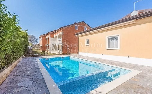 Maison à Poreč, Istrie, Croatie 1