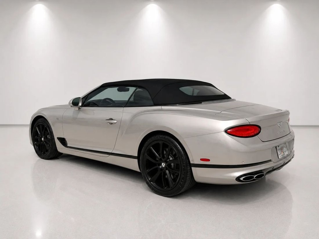Cabriolet in Hollywood, FL, United States 5 - 18228500