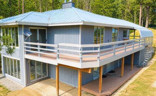 House in Chewelah, Washington, United States 1