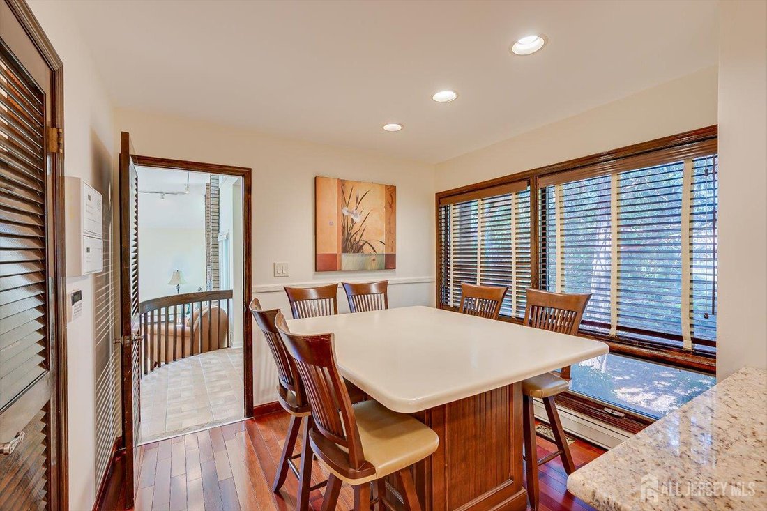 House in North Brunswick Township, New Jersey, United States 5 - 18226911
