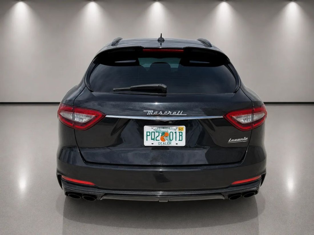 Suv in Hollywood, FL, United States 4 - 18228441