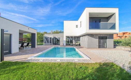 House in Porec, Istria County, Croatia 1