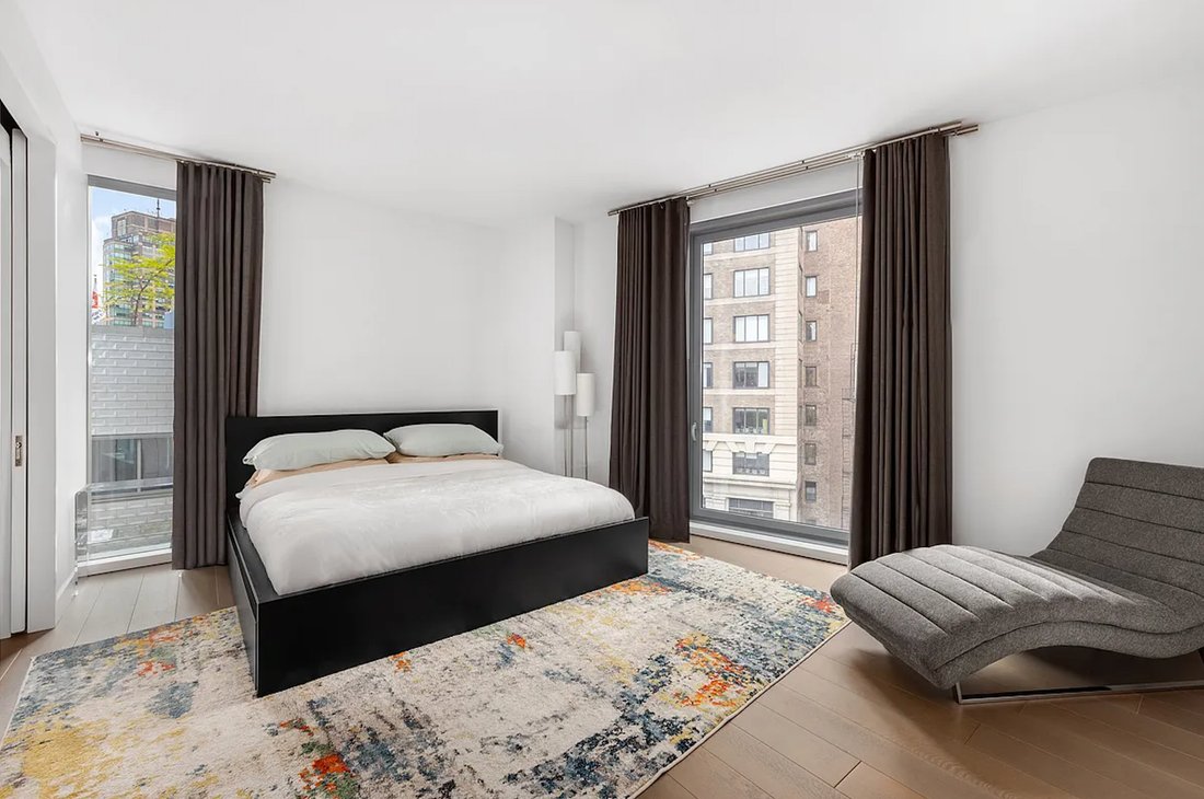 Condo in New York, New York, United States 4 - 18232568