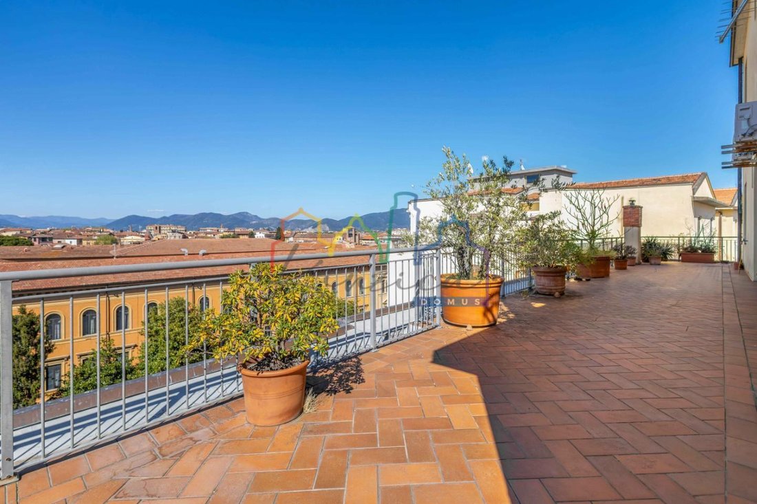 Penthouse in San Martino, Pisa, Italy 1 - 18225625