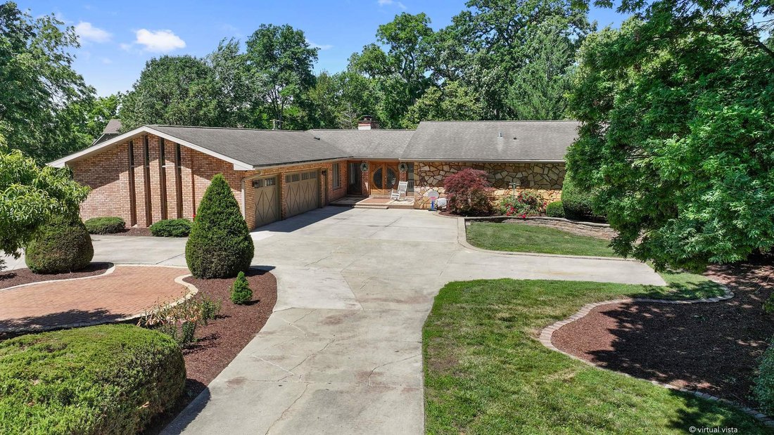 House in Bloomingdale, Illinois, United States 1 - 18227062