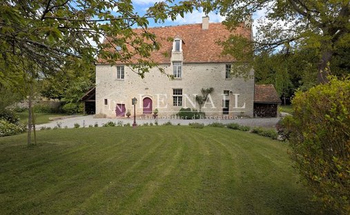 Estate in Périphérique, Falaise, France 1