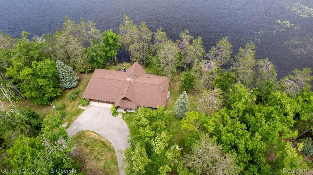 House in Millersburg, Michigan, United States 5 - 18230652