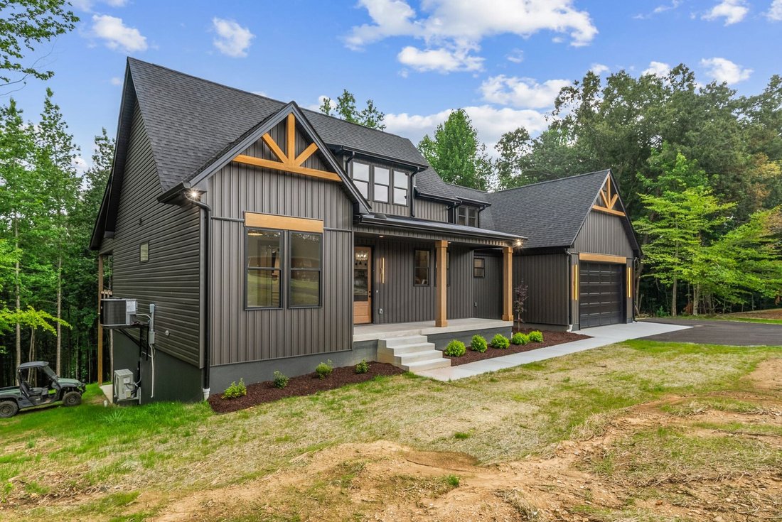 House in Tullahoma, Tennessee, United States 1 - 18226923