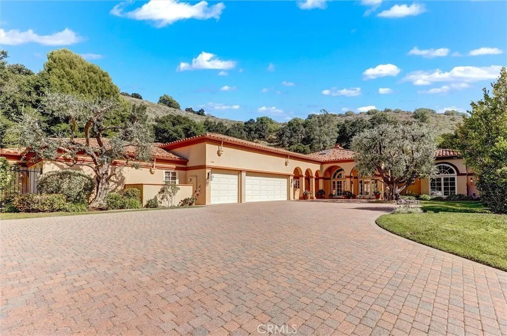 Condo in Thousand Oaks, California, United States 4 - 18229712