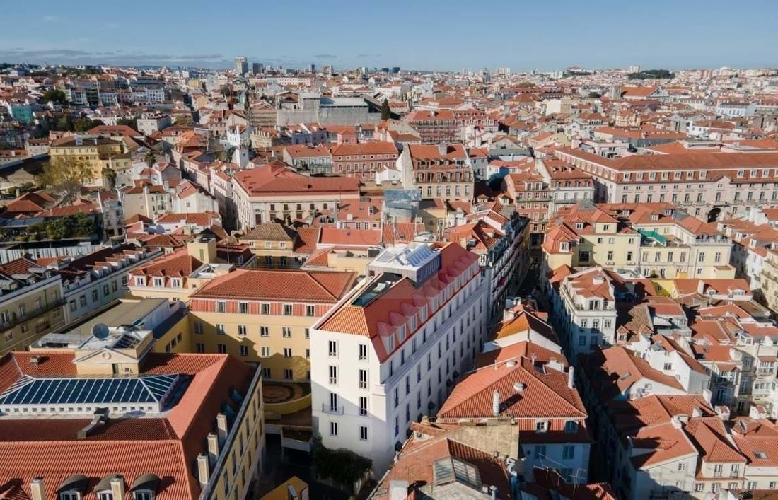 Apartment in Misericordia, Lisbon, Portugal 3 - 18224701