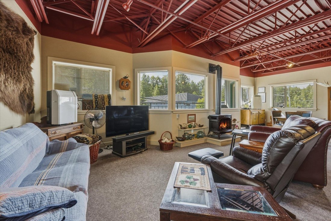 Condo in Whistler, British Columbia, Canada 2 - 18230570