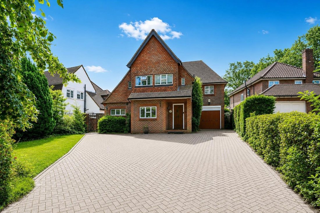 House in Nork, Reigate and Banstead, England 1 - 16702249