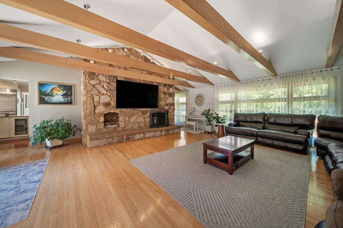 House in Bloomingdale, Illinois, United States 2 - 18227062