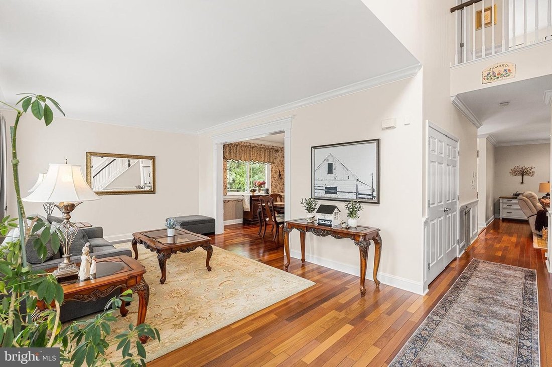 House in Upper Freehold, New Jersey, United States 5 - 18223945