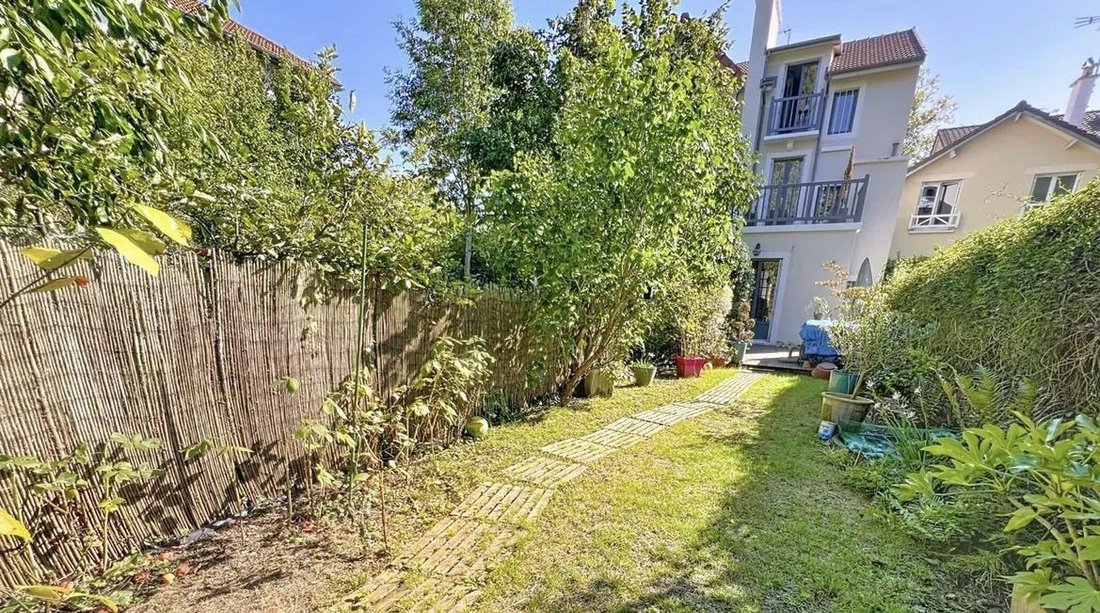 House in Saint-Cloud, Ile-de-France, France 2 - 18230465