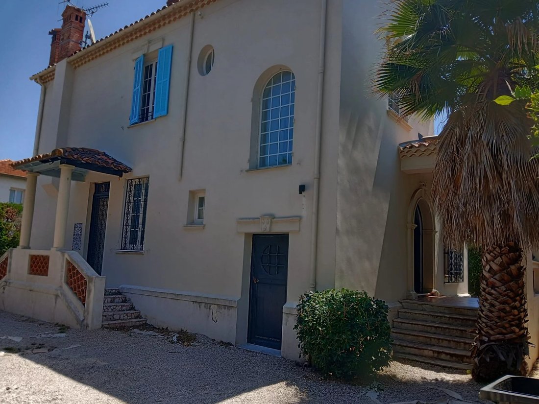 Estate in Collettes Bréguières-Sud, Cagnes-sur-Mer, France 3 - 18224201