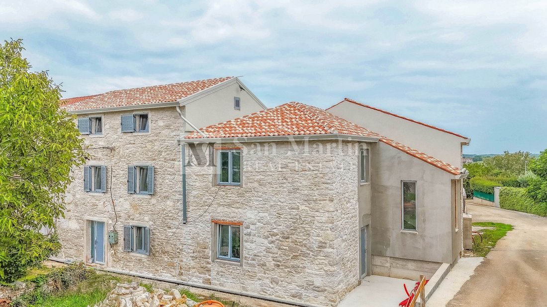 House in Novigrad, Istria County, Croatia 2 - 18227420