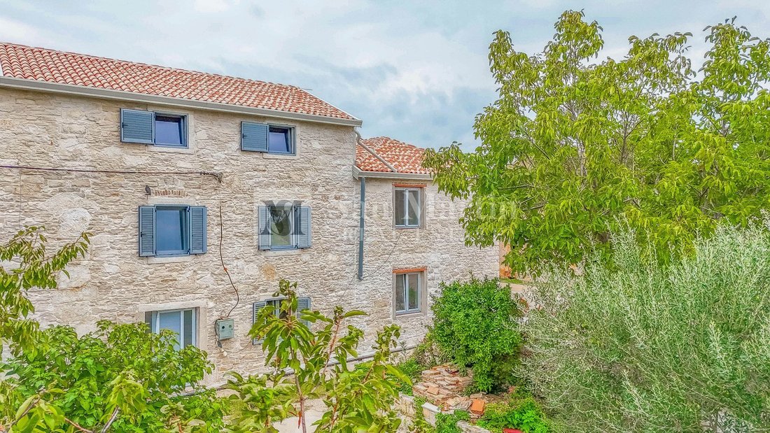House in Novigrad, Istria County, Croatia 1 - 18227420