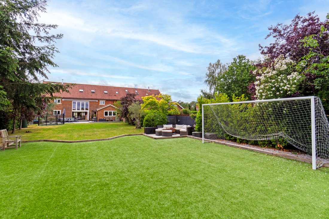 Casa en Stansted Mountfitchet, Inglaterra 3 - 18229973