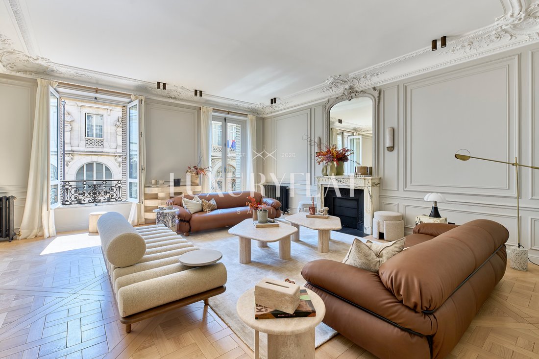 Apartment in Chaillot, Paris 16e Arrondissement, Paris 5 - 15908475