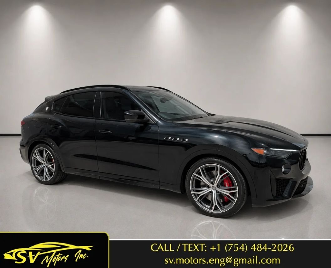 Suv in Hollywood, FL, United States 1 - 18228441