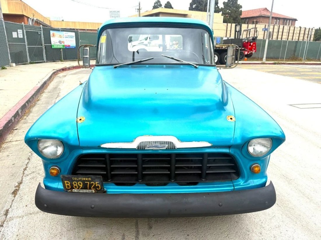 Pickup in Los Angeles, CA, United States 5 - 17018101