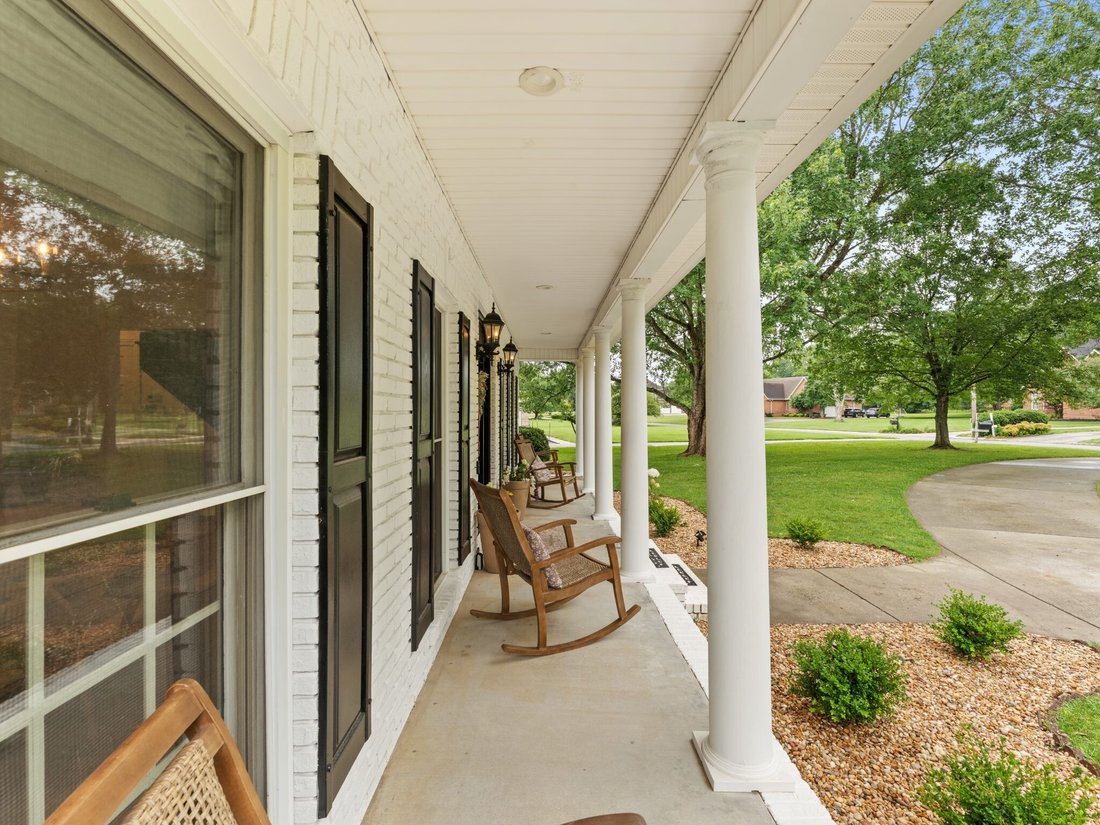 House in Tullahoma, Tennessee, United States 5 - 18226372