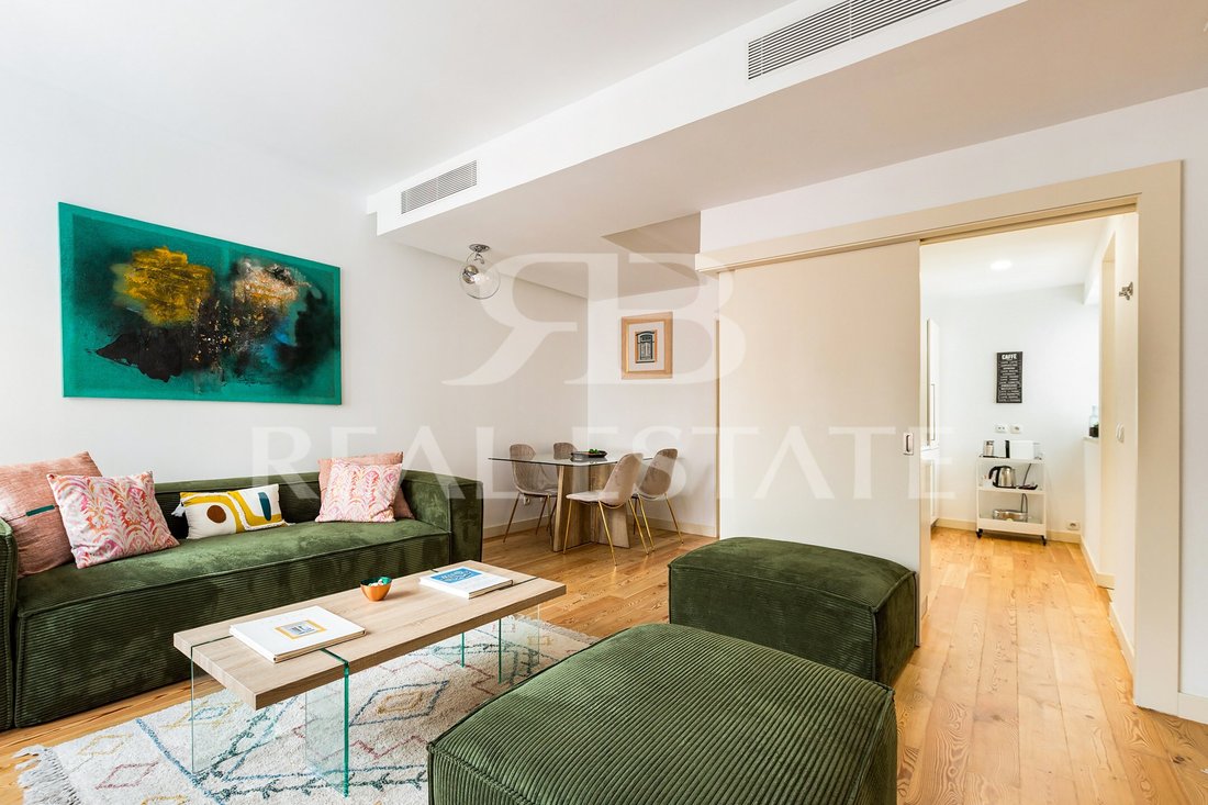 1-bedroom-furniture-in-pr-ncipe-real-in-misericordia-lisbon