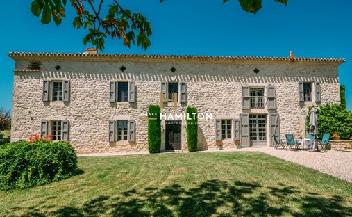 Villa in Périphérique Est, Gaillac, France 1
