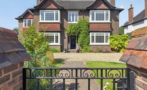 House in Eden Park, Bromley, England 1