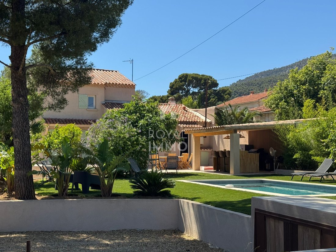 House in Le Faron-Fort-Rouge, Toulon, France 1 - 18192763
