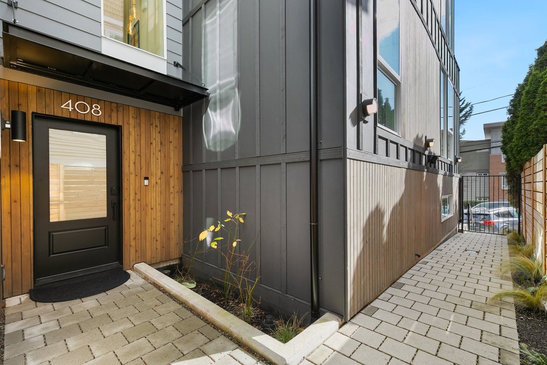 House in Seattle, Washington, United States 1 - 18223974