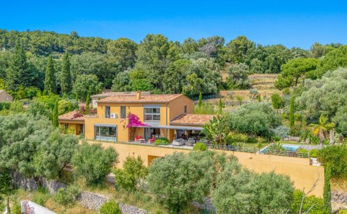 House in La Ville, Ollioules, France 1