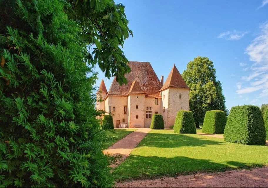 Domaine à Avermes, Auvergne-Rhône-Alpes, France 1 - 18227427