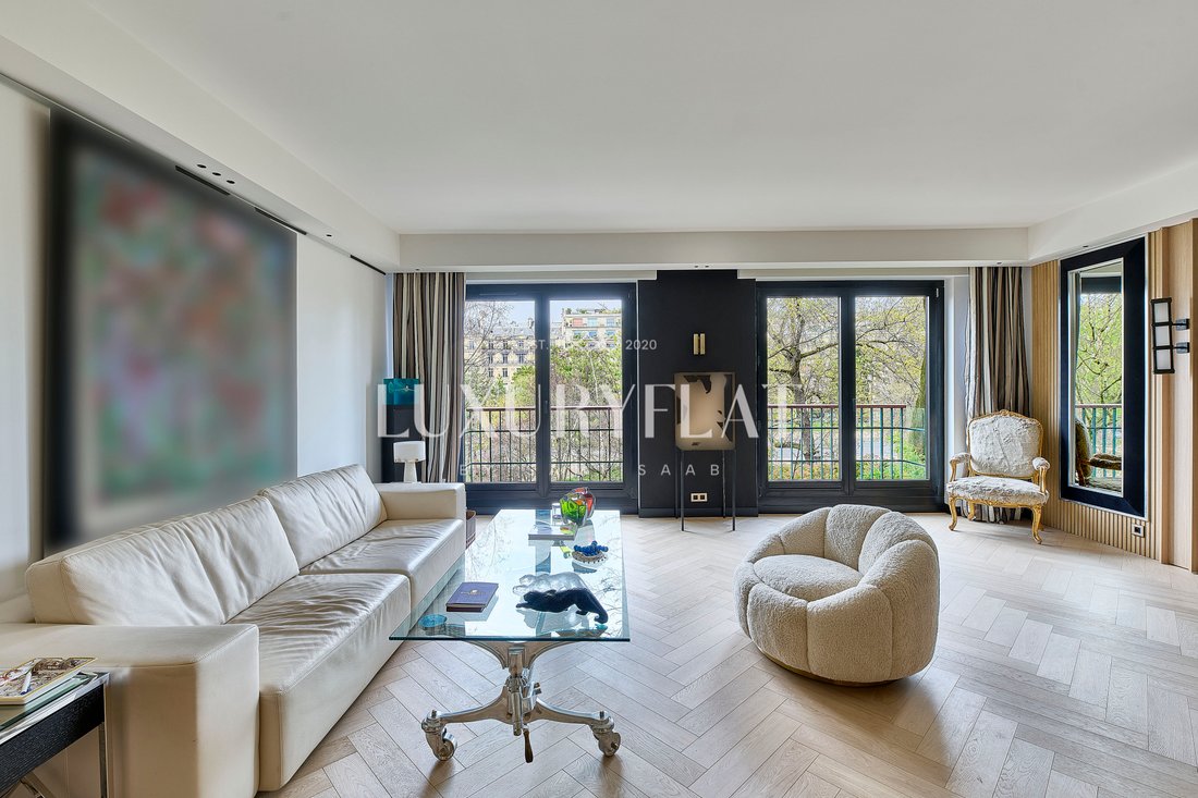 Apartment in Chaillot, Paris 16e Arrondissement, Paris 4 - 17599485