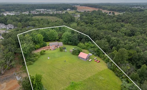 House in Bon Aqua, Tennessee, United States 1