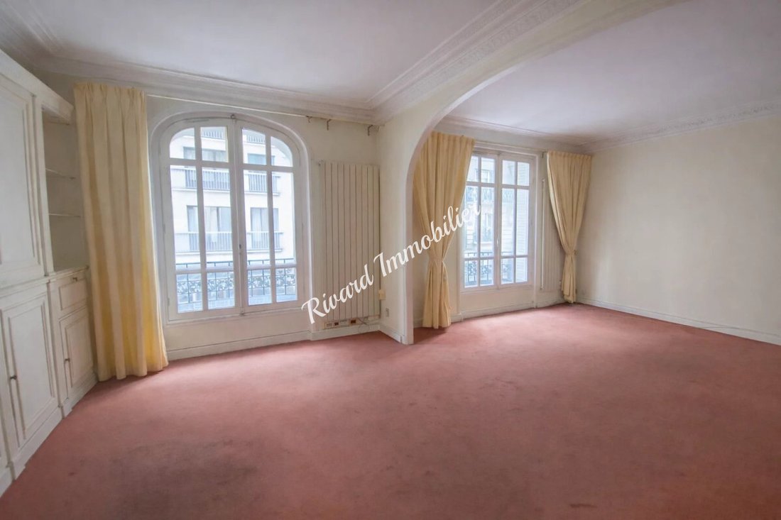 Apartment in Pereire-Malesherbes, Paris 17e Arrondissement, Paris 1 - 18098774