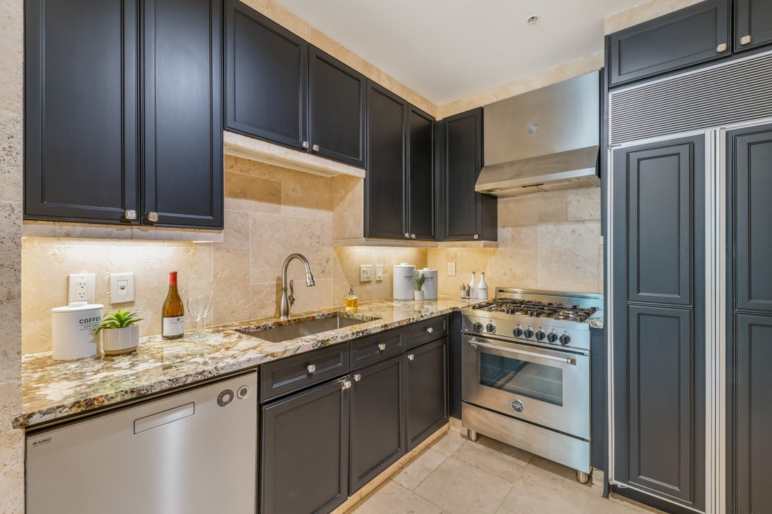 Condo in Dallas, Texas, United States 5 - 18231539