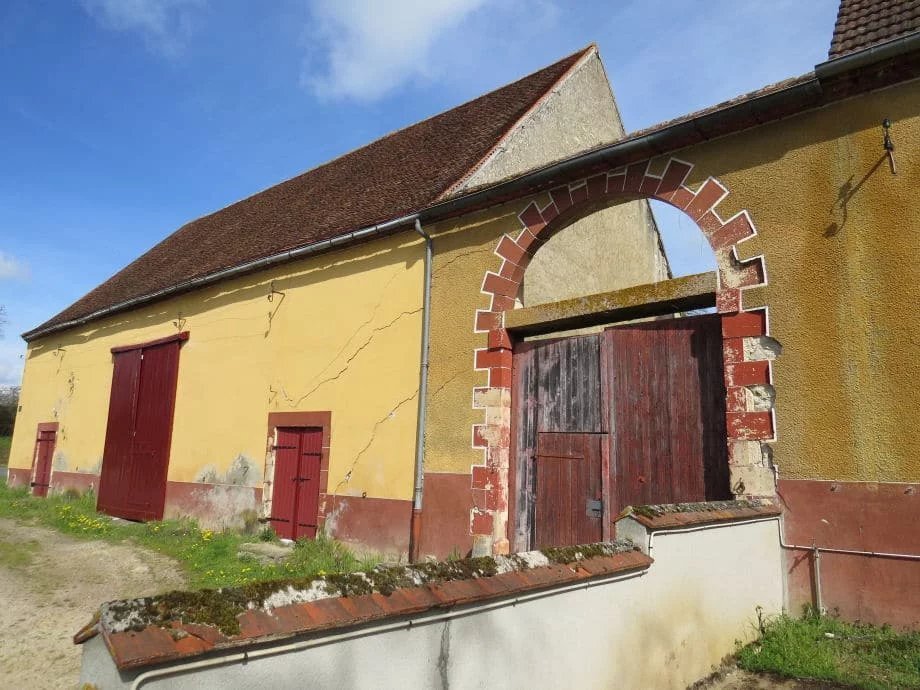 Casa a Avermes, Auvergne-Rodano-Alpi, Francia 2 - 18227425