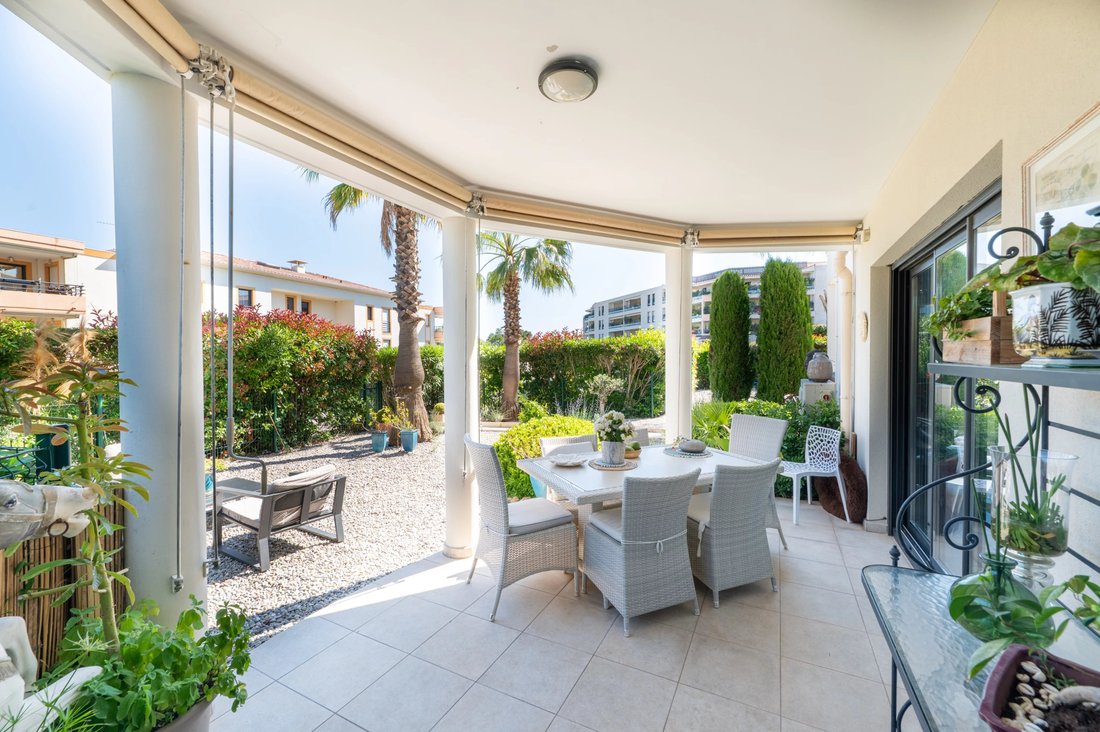 Appartement à Estérel Plage-Logis de l'Aspé-Péguière, Saint-Raphaël, France 4 - 18224316