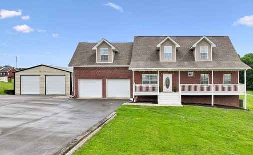 House in Castalian Springs, Tennessee, United States 1