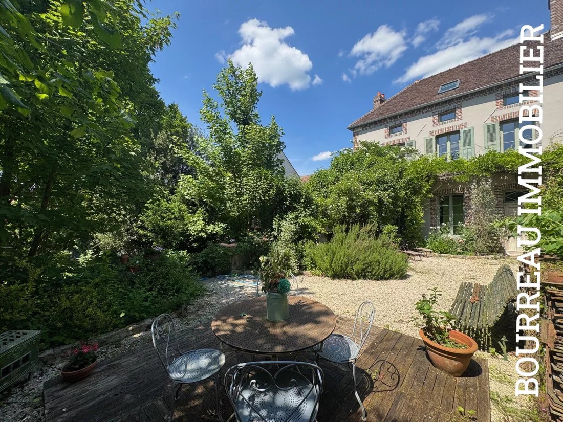 Estate in Cezy, Bourgogne – Franche-Comté, France 5 - 15666326