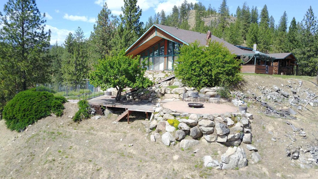 House in Nine Mile Falls, Washington, United States 1 - 17988189