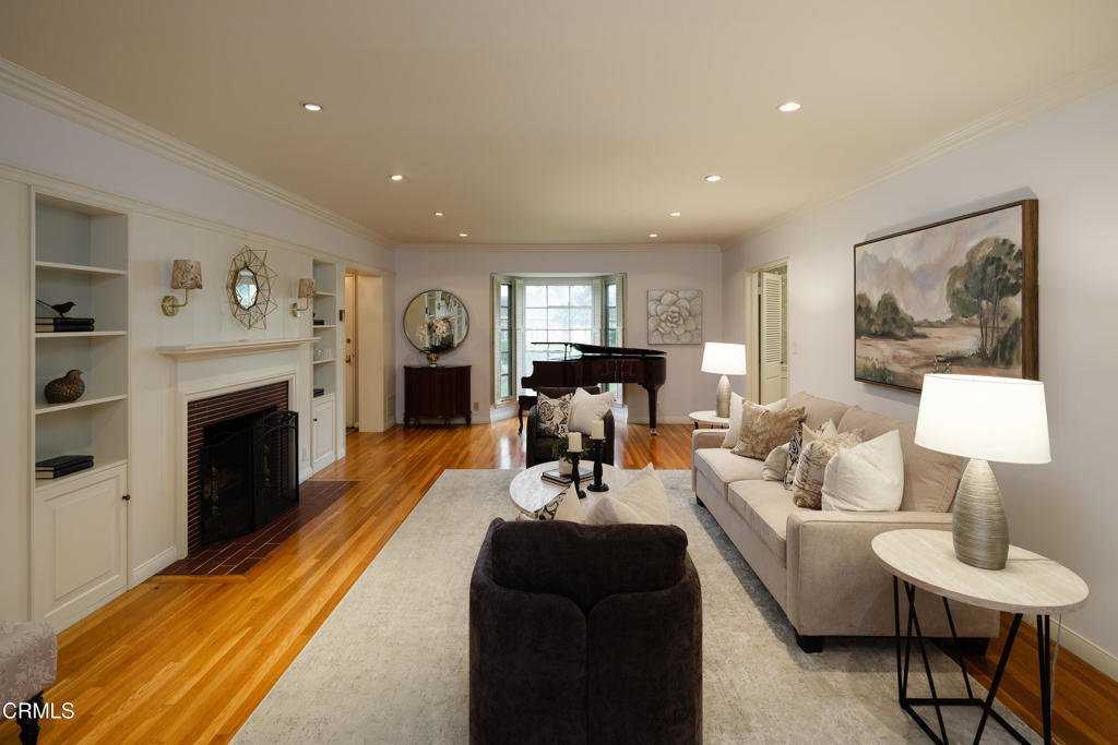 House in Altadena, California, United States 3 - 18232230