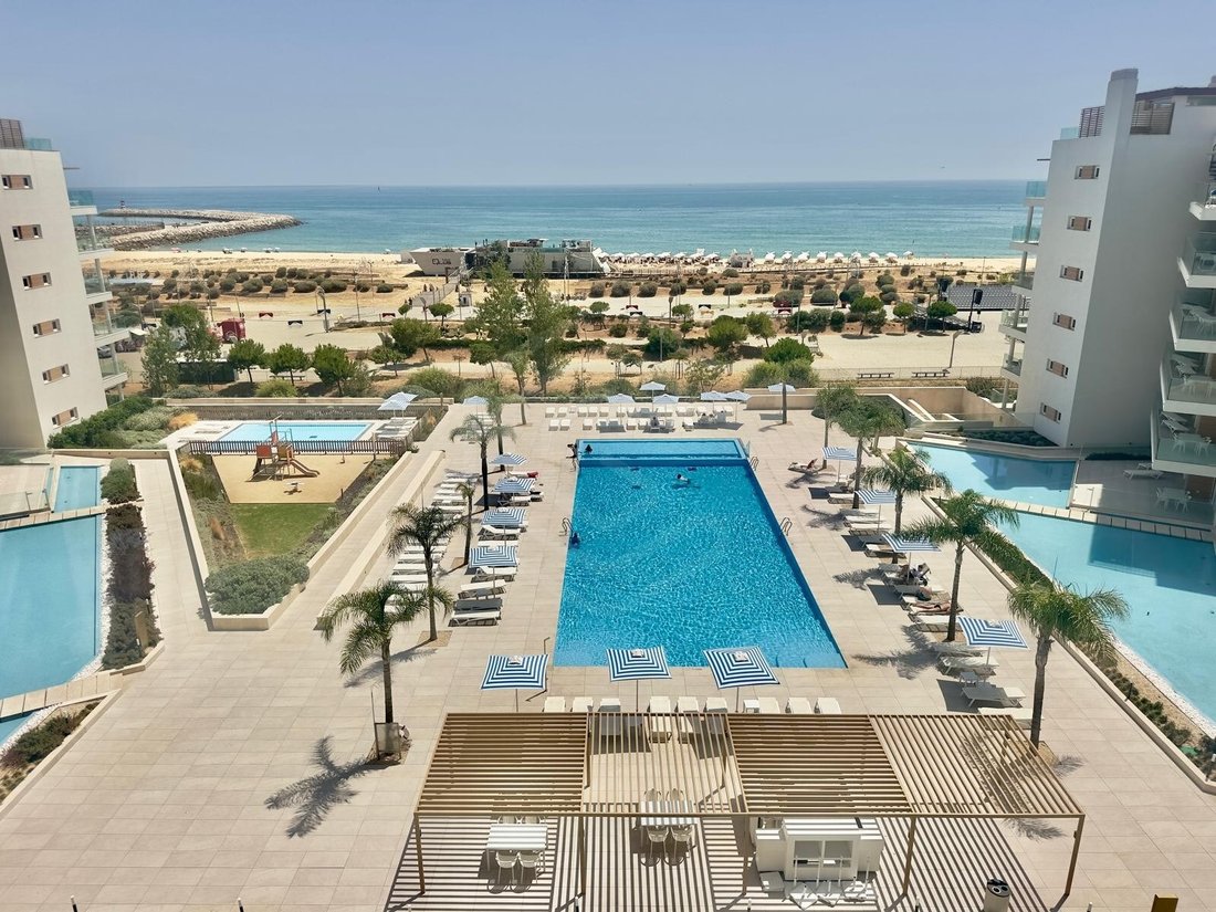 Apartment in Quarteira, Algarve, Portugal 1 - 18230839